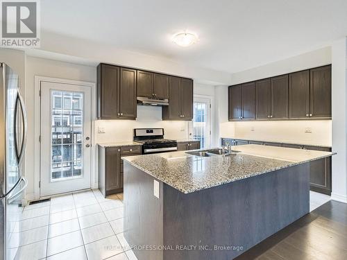 72 Fruitvale Circle, Brampton, ON - Indoor Photo Showing Kitchen With Double Sink