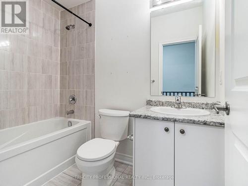 72 Fruitvale Circle, Brampton, ON - Indoor Photo Showing Bathroom