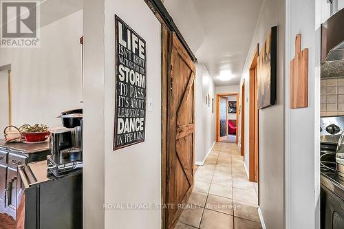 3173 Young Road, Haldimand, ON - Indoor Photo Showing Other Room