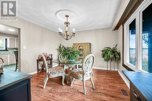 3173 Young Road, Haldimand, ON - Indoor Photo Showing Dining Room