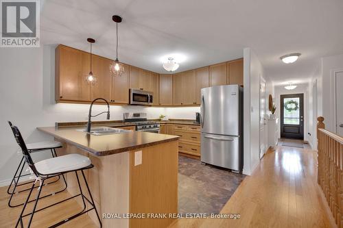 93 Laurent Boulevard, Kawartha Lakes (Lindsay), ON - Indoor Photo Showing Kitchen With Stainless Steel Kitchen With Double Sink With Upgraded Kitchen