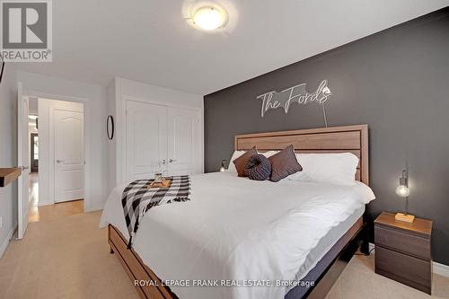 93 Laurent Boulevard, Kawartha Lakes (Lindsay), ON - Indoor Photo Showing Bedroom