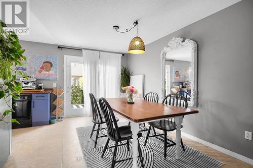 37 - 1600 Mickleborough Avenue, London, ON - Indoor Photo Showing Dining Room