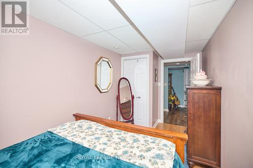 104 Carriage Road, St. Catharines (455 - Secord Woods), ON - Indoor Photo Showing Bedroom