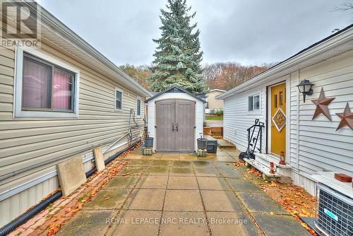 423 - 23 Four Mile Creek Road, Niagara-On-The-Lake (105 - St. Davids), ON - Outdoor With Exterior