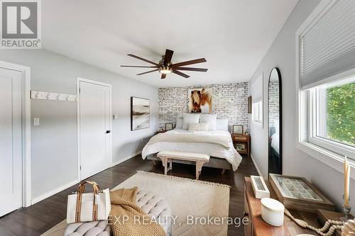 1684 Battersea Road, Kingston (City North Of 401), ON - Indoor Photo Showing Bedroom