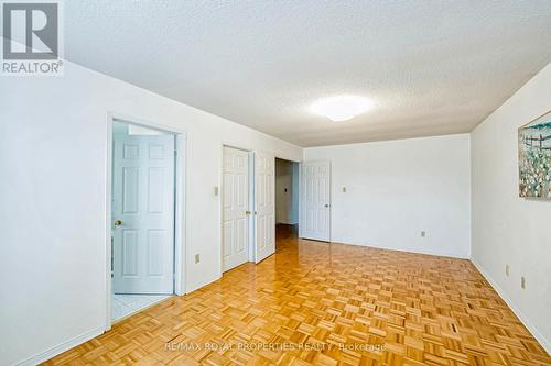 31 Orleans Drive, Toronto, ON - Indoor Photo Showing Other Room