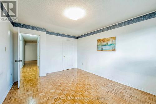 31 Orleans Drive, Toronto, ON - Indoor Photo Showing Other Room