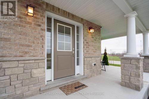 192 Everett Lane, Strathroy-Caradoc (Ne), ON - Outdoor With Exterior