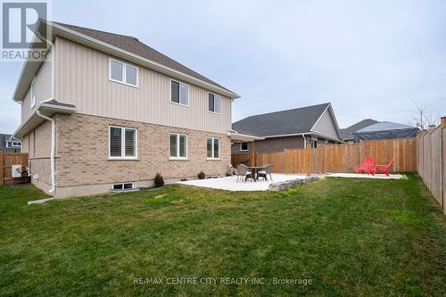 192 Everett Lane, Strathroy-Caradoc (Ne), ON - Outdoor With Exterior