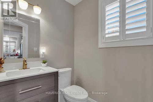 216 Wonham Street N, Ingersoll (Ingersoll - North), ON - Indoor Photo Showing Bathroom