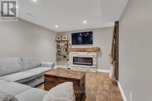 216 Wonham Street N, Ingersoll (Ingersoll - North), ON - Indoor Photo Showing Living Room With Fireplace