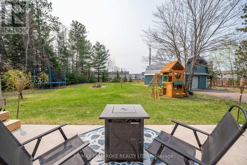 36 Labine Crescent, Petawawa, ON - Outdoor With Deck Patio Veranda