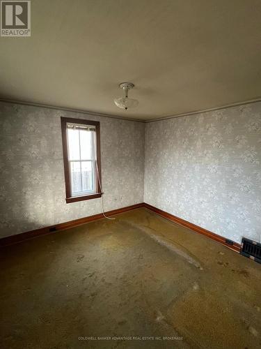 230 Hellems Avenue, Welland (768 - Welland Downtown), ON - Indoor Photo Showing Other Room