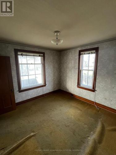 230 Hellems Avenue, Welland (768 - Welland Downtown), ON - Indoor Photo Showing Other Room