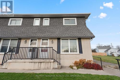 7 - 156 St. Catharines Street, West Lincoln (057 - Smithville), ON - Outdoor