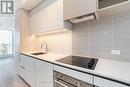 2707 - 7890 Jane Street, Vaughan, ON  - Indoor Photo Showing Kitchen 