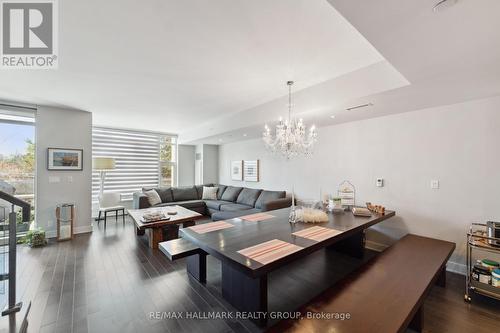 105 - 1035 Bank Street, Ottawa, ON - Indoor Photo Showing Living Room