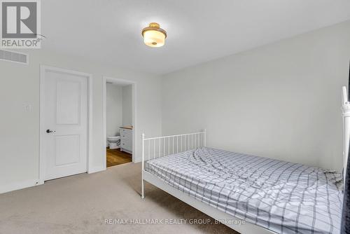 818 Anciano Crescent, Ottawa, ON - Indoor Photo Showing Bedroom