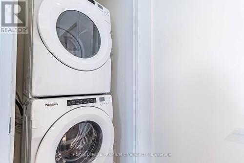 604 - 8960 Jane Street, Vaughan, ON - Indoor Photo Showing Laundry Room