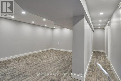 125 Oakwood Drive, Gravenhurst, ON - Indoor Photo Showing Other Room