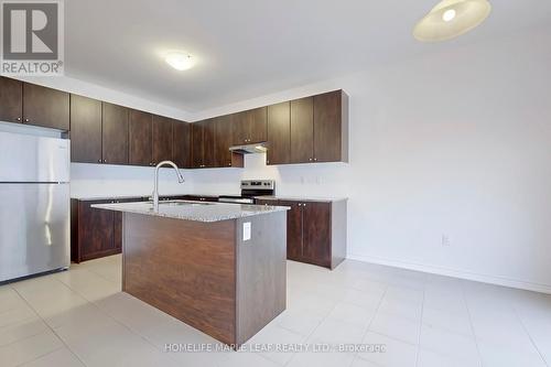 443 Van Dusen Avenue, Southgate, ON - Indoor Photo Showing Kitchen With Double Sink