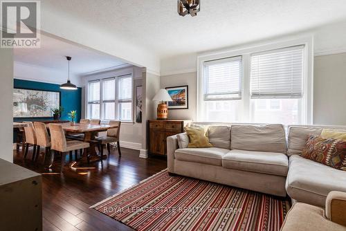 8 - 9 Rockwood Place, Hamilton, ON - Indoor Photo Showing Living Room