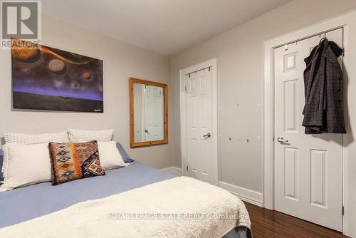 8 - 9 Rockwood Place, Hamilton, ON - Indoor Photo Showing Bedroom