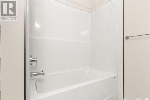 3127 Green Brook Road, Regina, SK - Indoor Photo Showing Bathroom