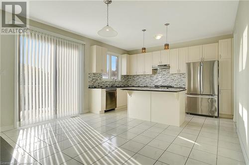 40 Compass Trail, Cambridge, ON - Indoor Photo Showing Kitchen With Stainless Steel Kitchen With Upgraded Kitchen