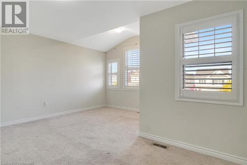 40 Compass Trail, Cambridge, ON - Indoor Photo Showing Other Room