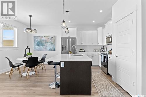 74 900 St Andrews Lane, Warman, SK - Indoor Photo Showing Kitchen With Upgraded Kitchen