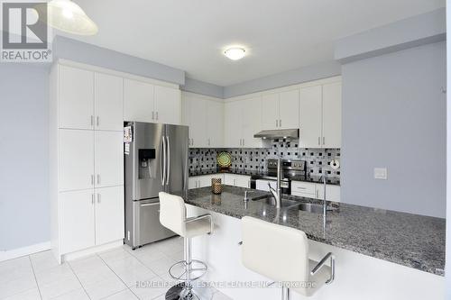 11 Villadowns Trail, Brampton, ON - Indoor Photo Showing Kitchen With Double Sink With Upgraded Kitchen