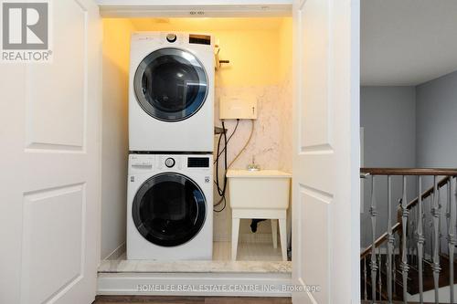 11 Villadowns Trail, Brampton, ON - Indoor Photo Showing Laundry Room