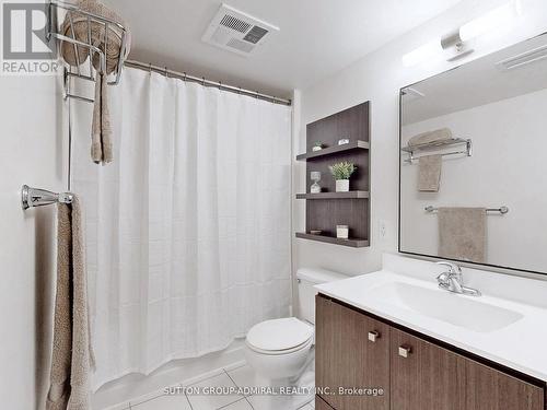 605 - 2015 Sheppard Avenue E, Toronto, ON - Indoor Photo Showing Bathroom