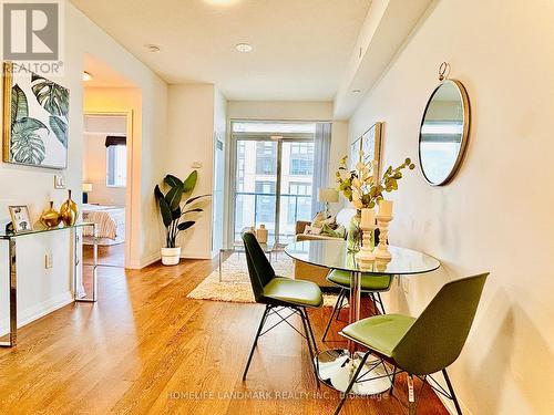 605 - 9560 Markham Road, Markham, ON - Indoor Photo Showing Dining Room