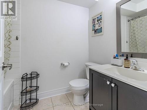 6 Agar Lane, Vaughan, ON - Indoor Photo Showing Bathroom