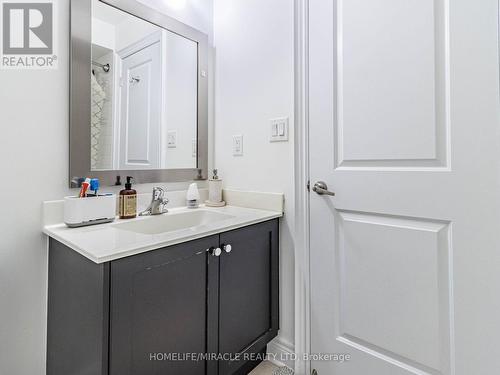 6 Agar Lane, Vaughan, ON - Indoor Photo Showing Bathroom