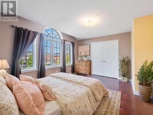 129 Sonoma Boulevard, Vaughan, ON - Indoor Photo Showing Bedroom