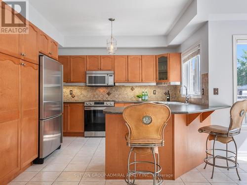 129 Sonoma Boulevard, Vaughan, ON - Indoor Photo Showing Kitchen With Stainless Steel Kitchen