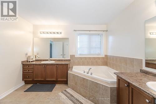 12419 Kennedy Road, Caledon, ON - Indoor Photo Showing Bathroom