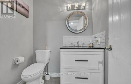 Unit B - 533 Rosemeadow Crescent, Waterloo, ON - Indoor Photo Showing Bathroom