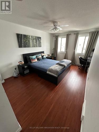 Unit B - 533 Rosemeadow Crescent, Waterloo, ON - Indoor Photo Showing Bedroom