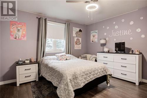 1700 Madison Avenue, Sudbury, ON - Indoor Photo Showing Bedroom