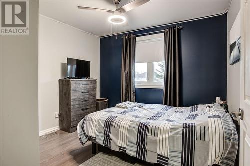 1700 Madison Avenue, Sudbury, ON - Indoor Photo Showing Bedroom