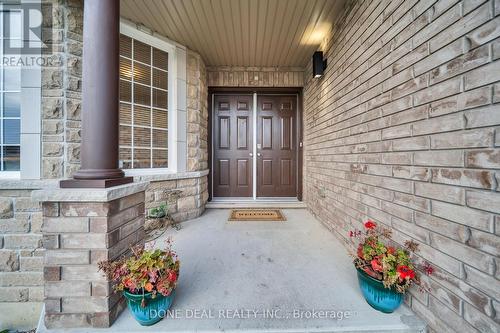 21 Bellagio Avenue, Hamilton, ON - Outdoor