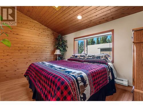 4761 Atwater Road, Logan Lake, BC - Indoor Photo Showing Bedroom