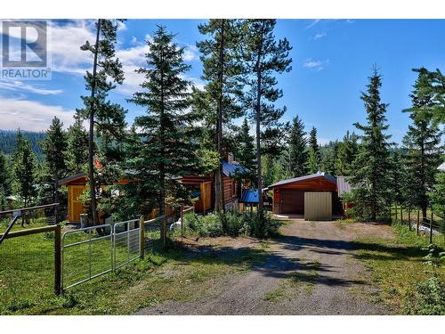 4761 Atwater Road, Logan Lake, BC - Outdoor