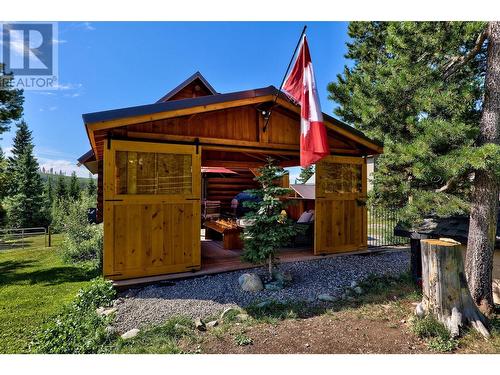 4761 Atwater Road, Logan Lake, BC - Outdoor With Exterior