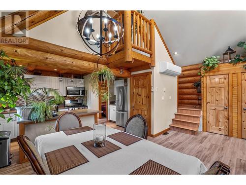 4761 Atwater Road, Logan Lake, BC - Indoor Photo Showing Dining Room